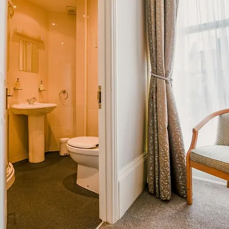 The Maynard 스카버러